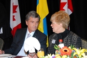 Thumb_20_yushchkenko_in_toronto_2008_180
